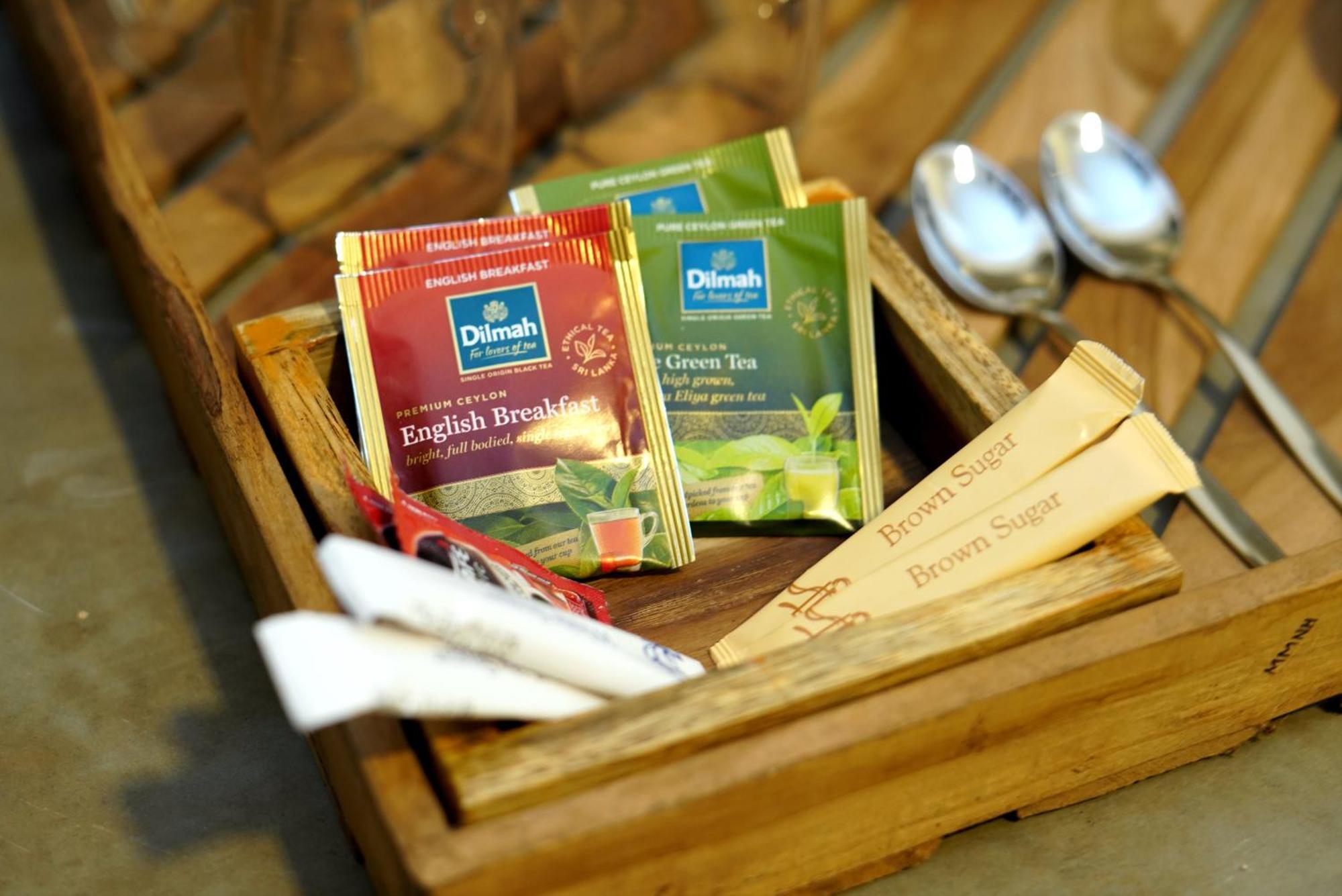 Manta Beach Resort & Ayurvedic Wellness Centre Boossa Екстер'єр фото